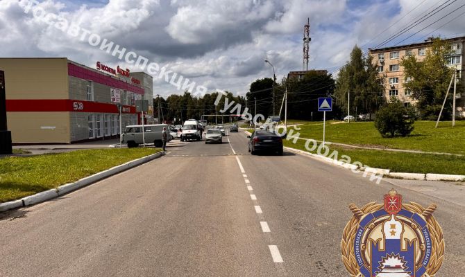 Пенсионер на "Логане" сбил пожилого мотоциклиста в Суворове