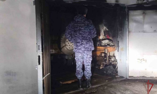 Росгвардейцы предотвратили пожар в Суворове