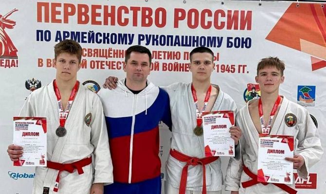 Тульские суворовцы завоевали три медали на Первенстве России по рукопашному бою