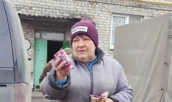 Жители Луганска поблагодарили туляков за гуманитарную помощь