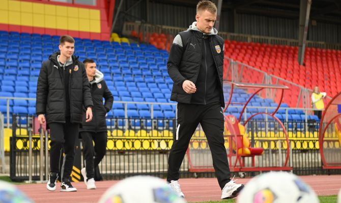 В Туле стартует матч Первой лиги "Арсенал" - "Шинник"