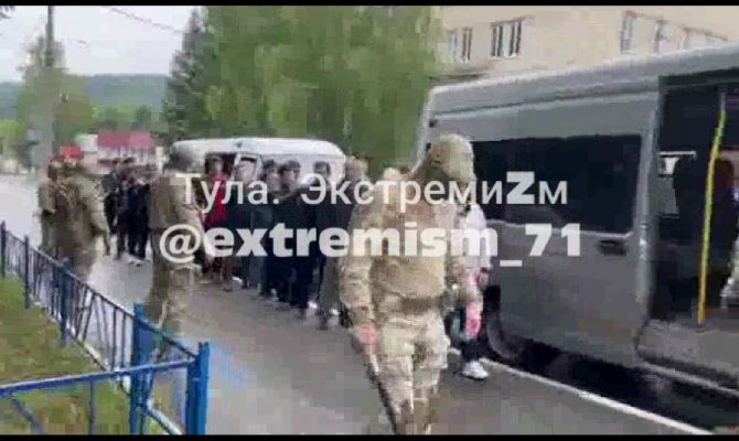 Силовики провели рейды по нелегальным мигрантам в Тульской области