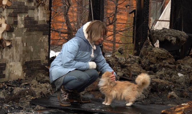 В Тульской области многодетная мать с 4 детьми осталась без крыши над головой после пожара