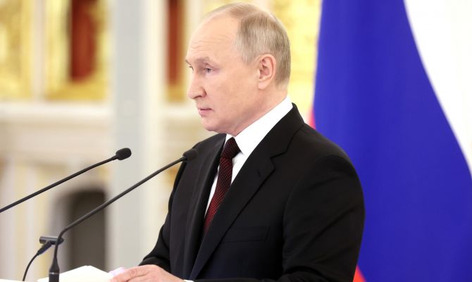 Владимир Путин подписал закон о мерах поддержки граждан и бизнеса