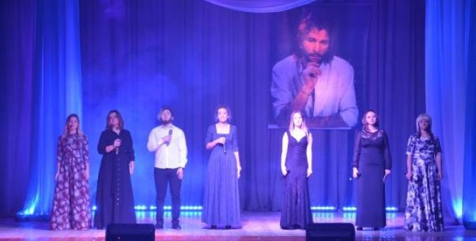 Щекинцы отпраздновали годовщину со дня рождения Игоря Талькова