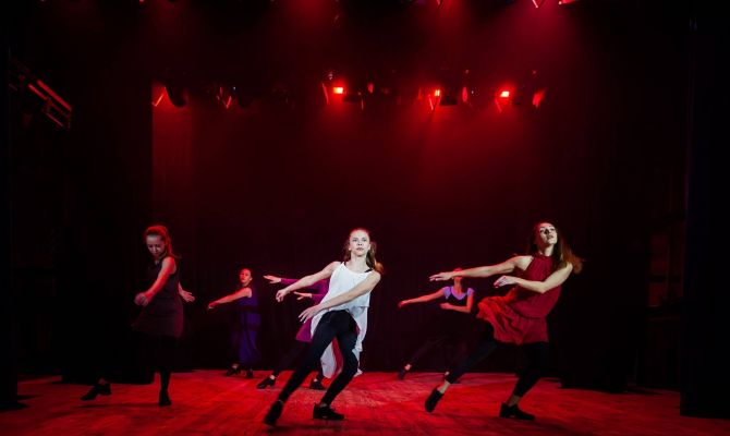 Туляков приглашают увидеть танцы «С чистого листа»