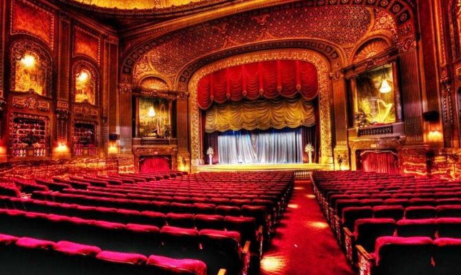 Многодетные семьи Тулы пойдут в театры и на концерты бесплатно