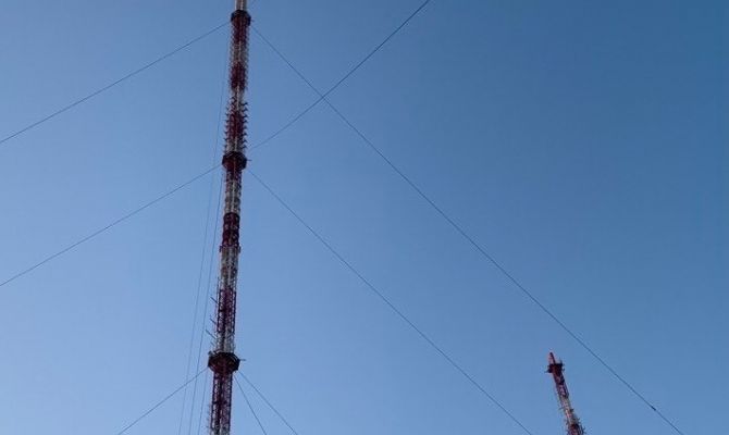 Туляков предупреждают о падении льда с телебашни