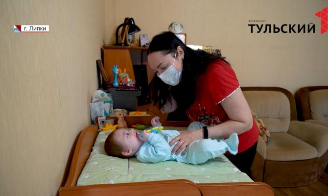 В Липках у грудничка подтвердили COVID-19: что делать и куда звонить, если у малыша поднялась температура