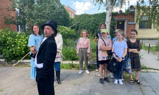 В Туле прошла репетиция детского спектакля-променада