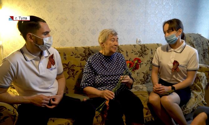 В Туле сотрудников оборонных предприятий поздравили с Днем Победы