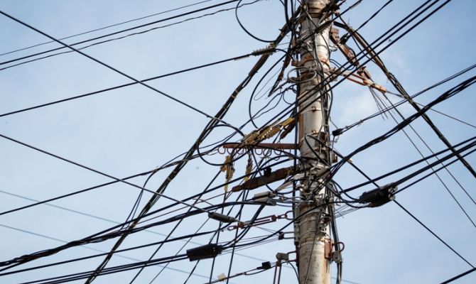 Тульские энергетики устраняют последствия аварий из-за непогоды