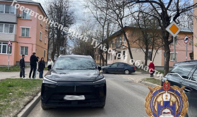 В Туле 12-летний мальчик попал под колеса автомобиля