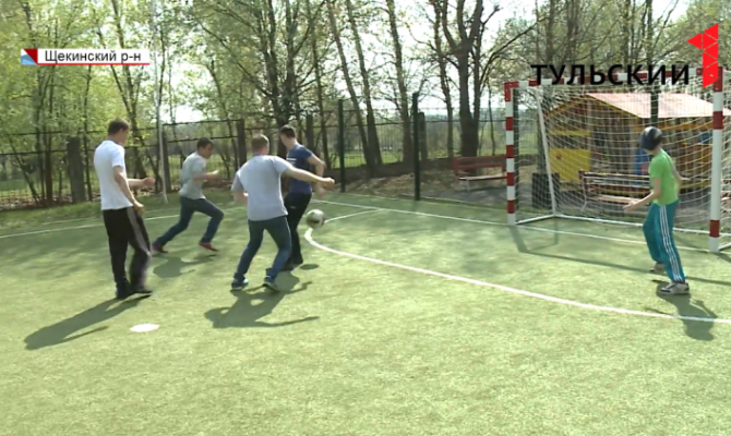 Накануне Пасхи Алексей Дюмин посетил Головеньковский дом-интернат