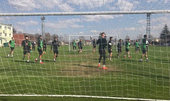 Быть или не быть Дзюбе: "Арсенал" провел открытую тренировку перед матчем с "Зенитом"