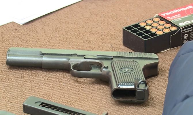 На улице Ложевой туляк выстрелил в полицейского из газового пистолета