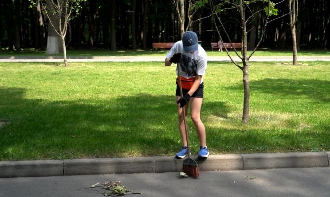 Где можно подработать тульским подросткам этим летом