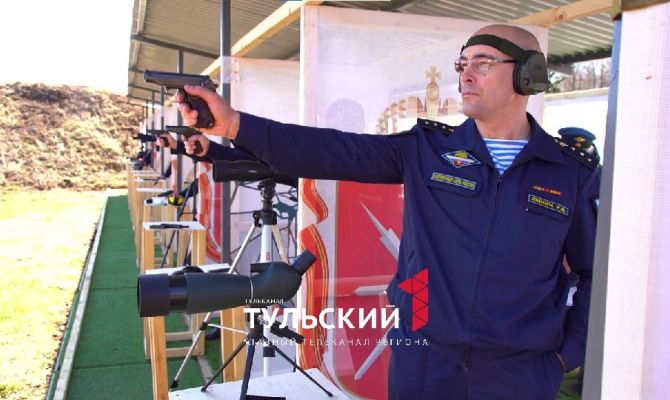В Туле соревнуется военная элита России
