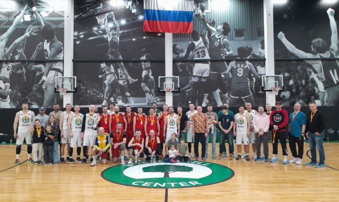 Туляки стали вторыми в первенстве Центральной России по баскетболу среди ветеранов