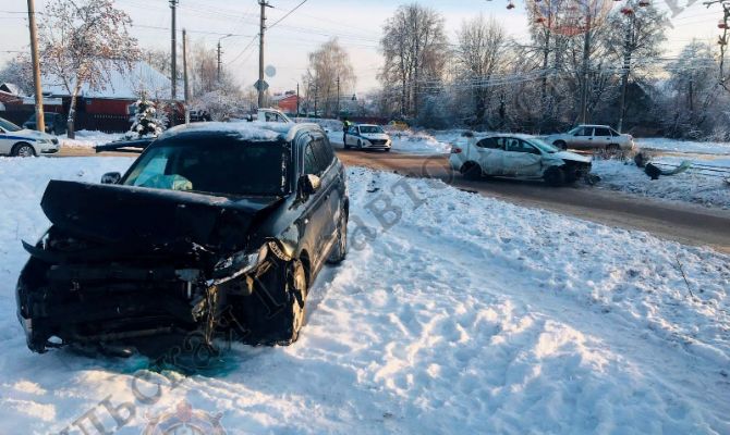 В Туле водитель не справился с управлением и выехал на встречку