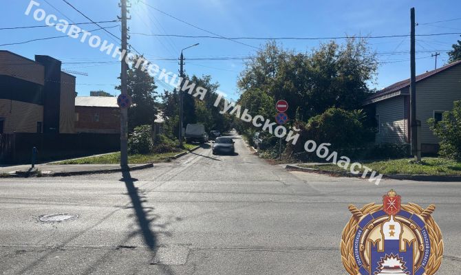Два человека пострадали в ДТП на улице Макса Смирнова в Туле