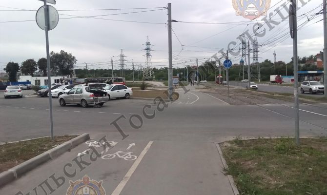 В Туле Fiat Albea сбил 12-летнюю девочку на электросамокате