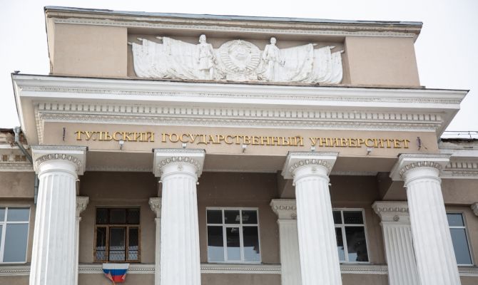 Вдовы и вдовцы участников СВО смогут бесплатно поступать в ВУЗы и колледжи