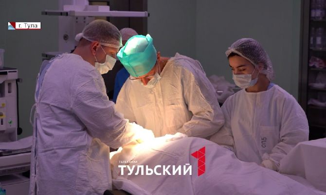 В тульском онкоцентре пациентам после удаления гортани подарили возможность снова говорить