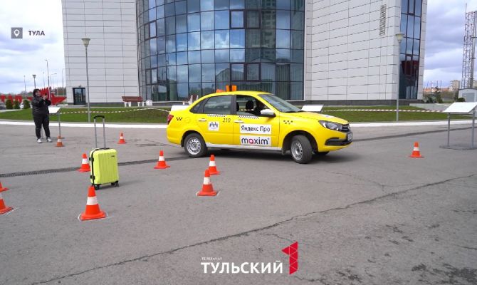 Проверка стаканом воды: в Туле выбрали лучшего водителя такси