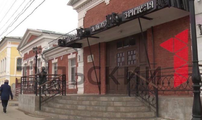 В Тульский ТЮЗ ходить опасно: пожарная проверка обнаружила нарушения