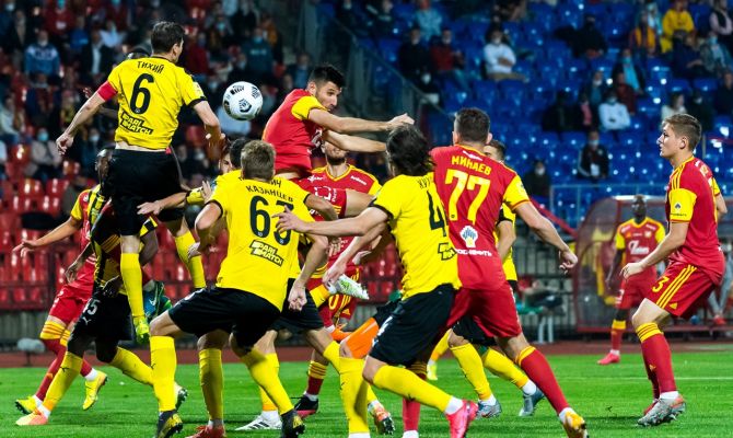 Стал известен главный арбитр матча "Химки" - "Арсенал"