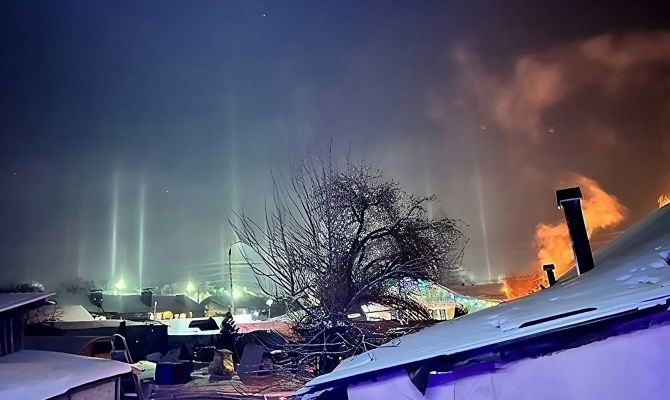 В Туле заметили световые столбы