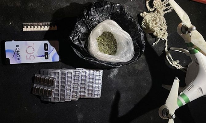 В тульской колонии перехватили квадрокоптер с запрещенным грузом