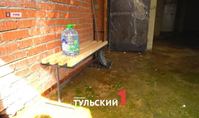 В Туле в ЖК «Молодежный» каждую неделю затапливает укрытие