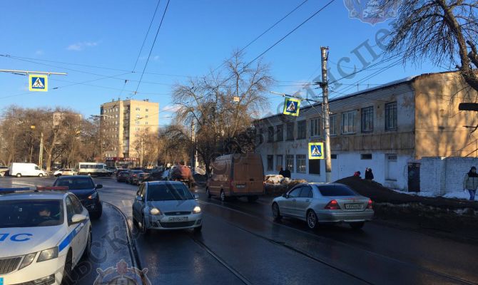 В Туле иномарка сбила 15-летнего подростка