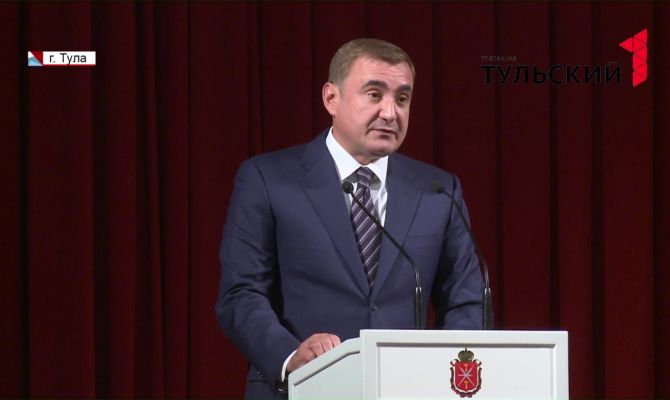 Алексей Дюмин поздравил ветеранов и работников энергетического комплекса