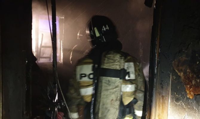 При пожаре в поселке Арсеньево погибла пенсионерка