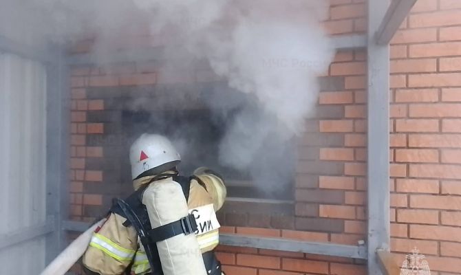 В Белеве из горящей бани эвакуировали 16 человек