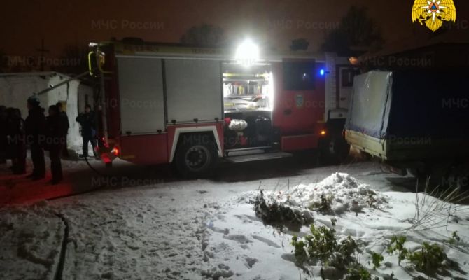 При пожаре в Новомосковске пострадал 50-летний мужчина