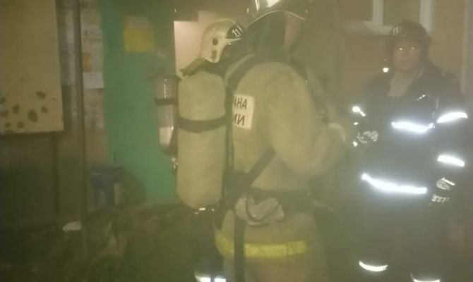 В Туле произошел ночной пожар в многоэтажке на улице Кутузова: спасен 31 человек 