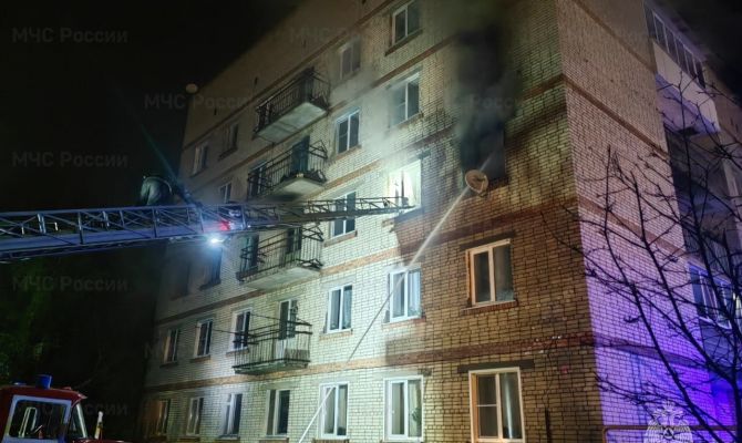 Из горящего дома в Ефремове эвакуировали 26 человек
