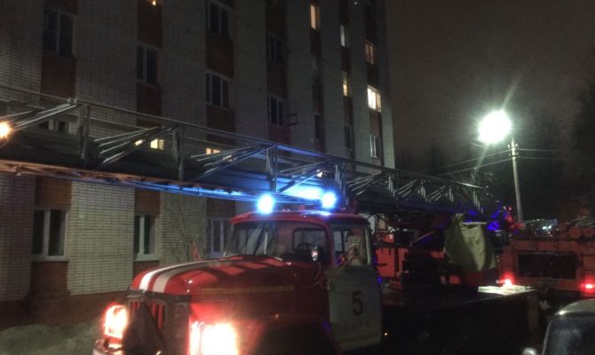 В Туле из горящей многоэтажки спасли 7 человек
