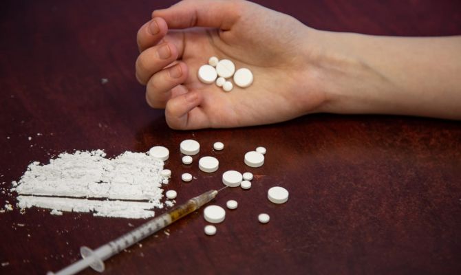 В Щекино двух узбеков осудили на 12 лет за попытку продать наркотики