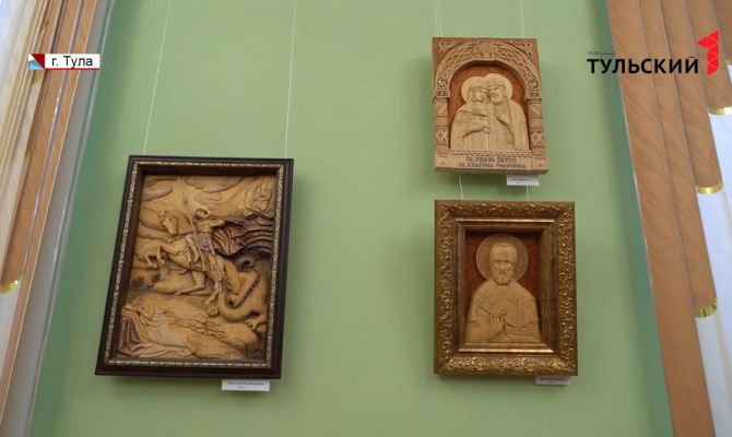 От Гендальфа до Георгия Победоносца: туляк вырезает по дереву портреты известных персонажей