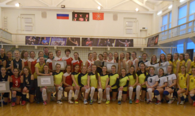 Тульские волейболистки успешно выступили на межрегиональном турнире