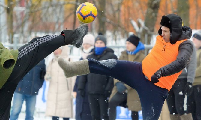 Туляков приглашают на турнир по футболу в валенках