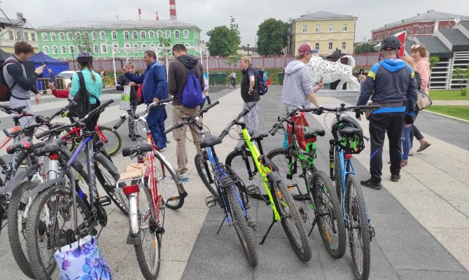 В Тульской области украли припаркованный велосипед