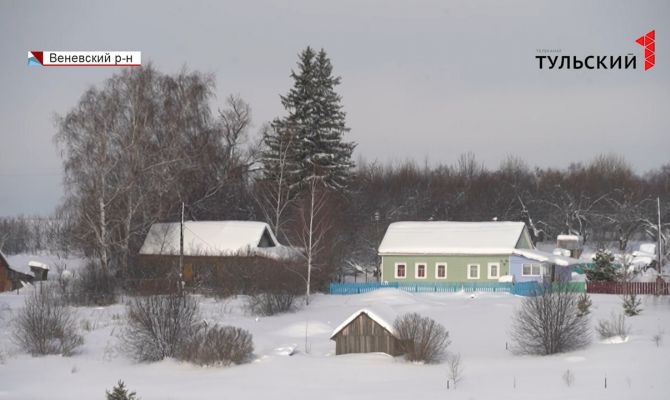 Затерянные в снегах: жители Веневского района не могли покинуть деревню из-за сугробов