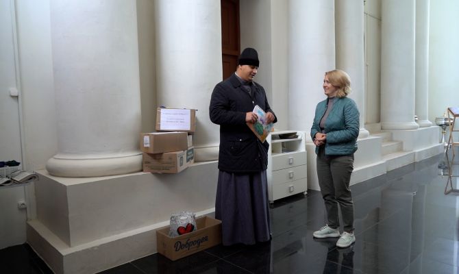 С любовью и добрым заветом: жители Венёва собирают продукты и тёплые вещи для мобилизованных земляков