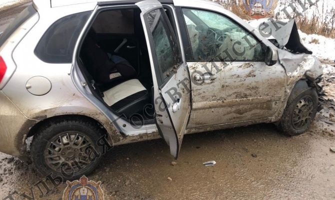 В Веневском районе из-за столкновения CHEVROLET и DATSUN пострадал 6-летний мальчик